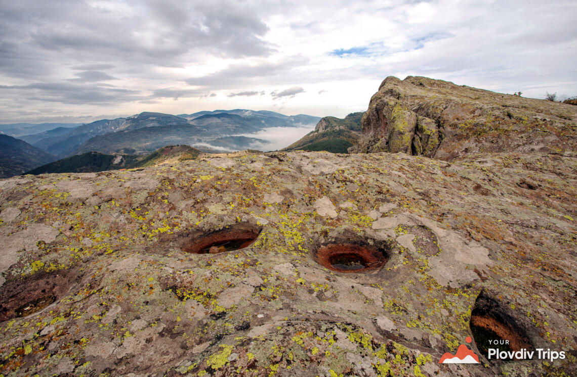 Rhodope Mountains Thracian Sanctuary, Local Wine & Traditional Meal Tour from Plovdiv – photo 3