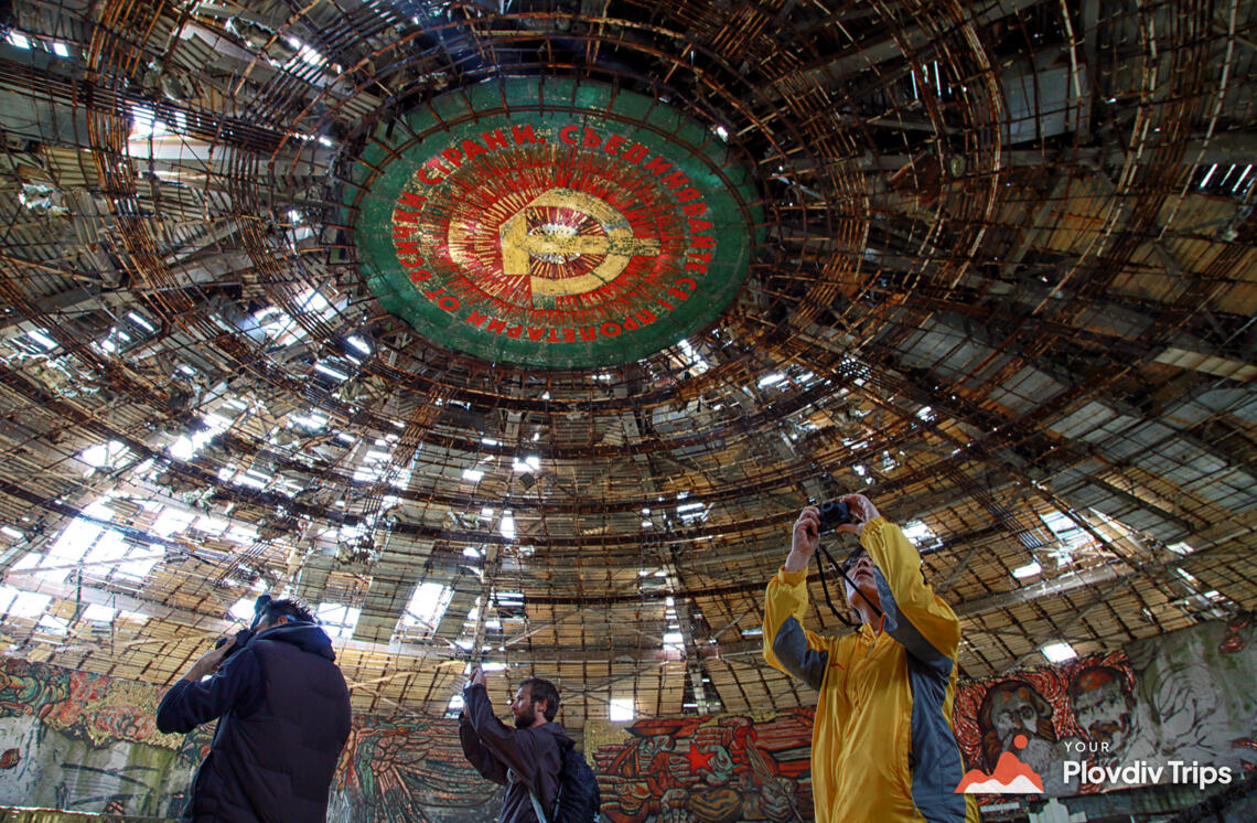 Buzludzha, Rose Valley & Thracian Kings Day Tour from Plovdiv – photo 3